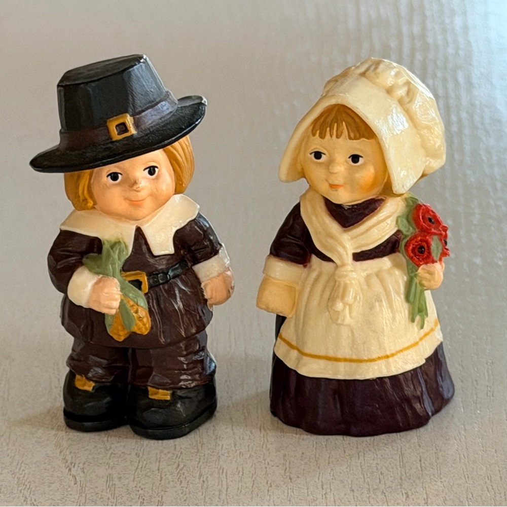 Vintage Hallmark Pilgrim Figurines - Black, Brown, Cream